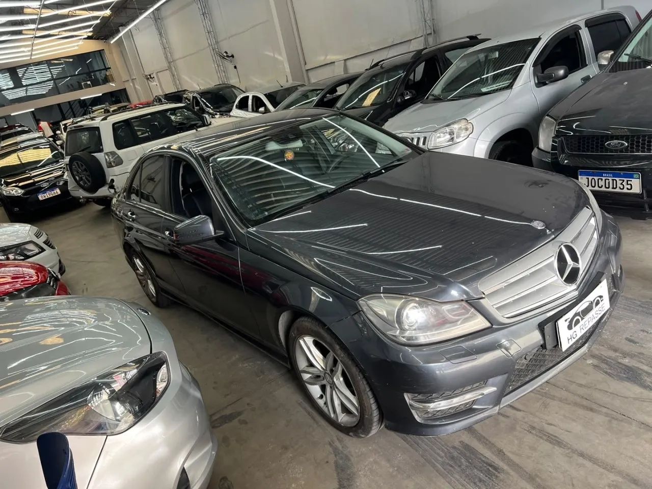 Mercedes-Benz C-200 2014
