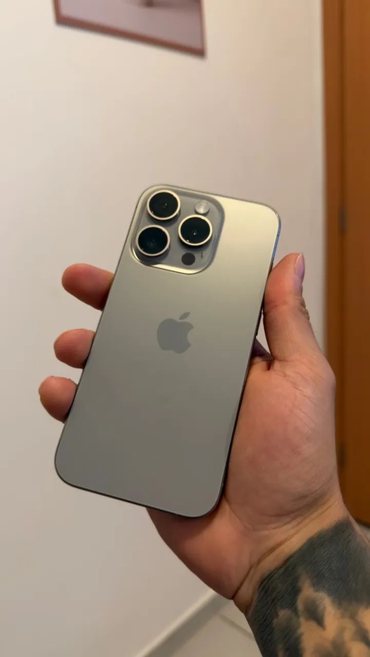 iPhone 15 pro - Foto 5