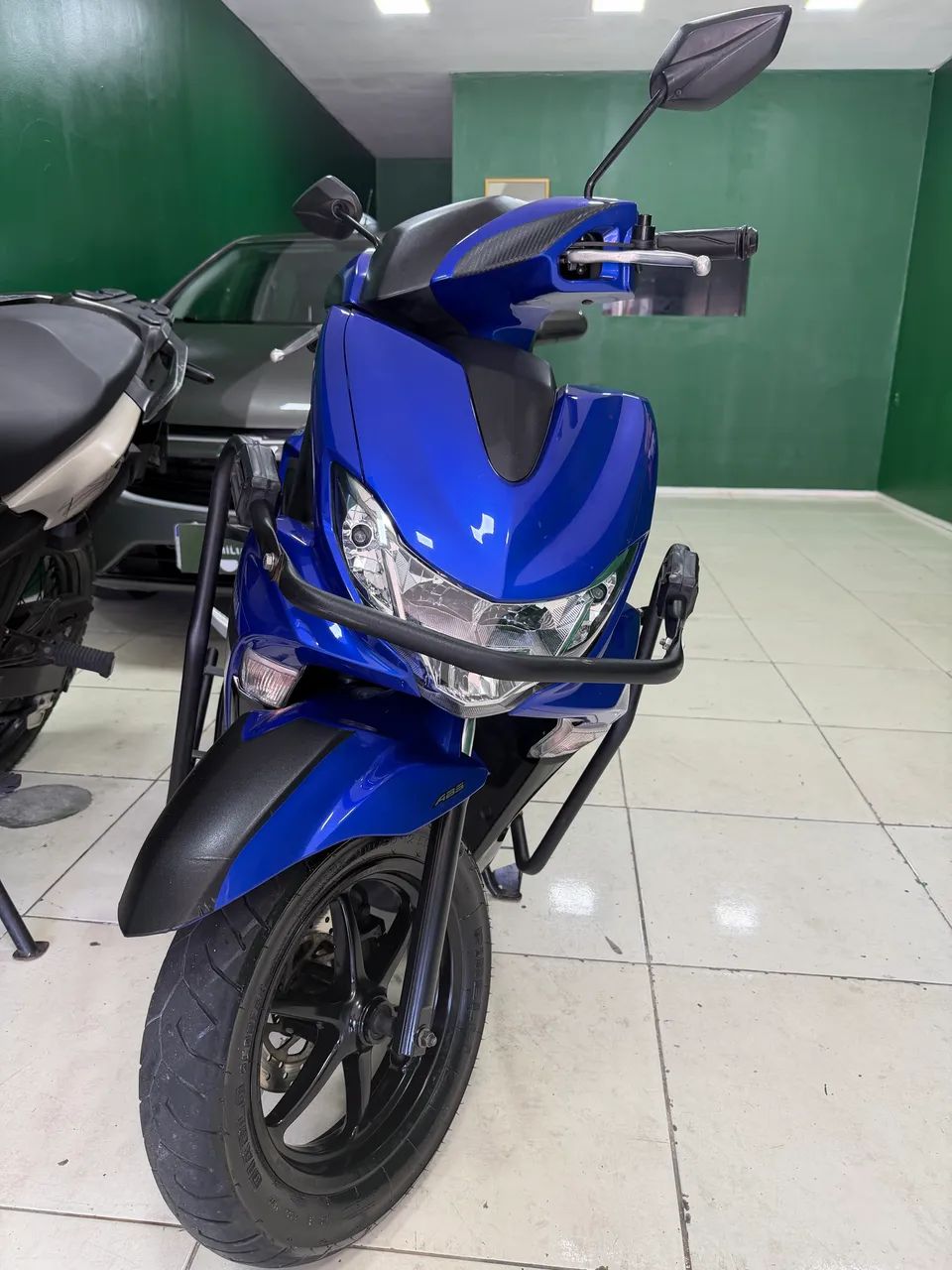  YAMAHA FLUO 125 2023  - Foto 2