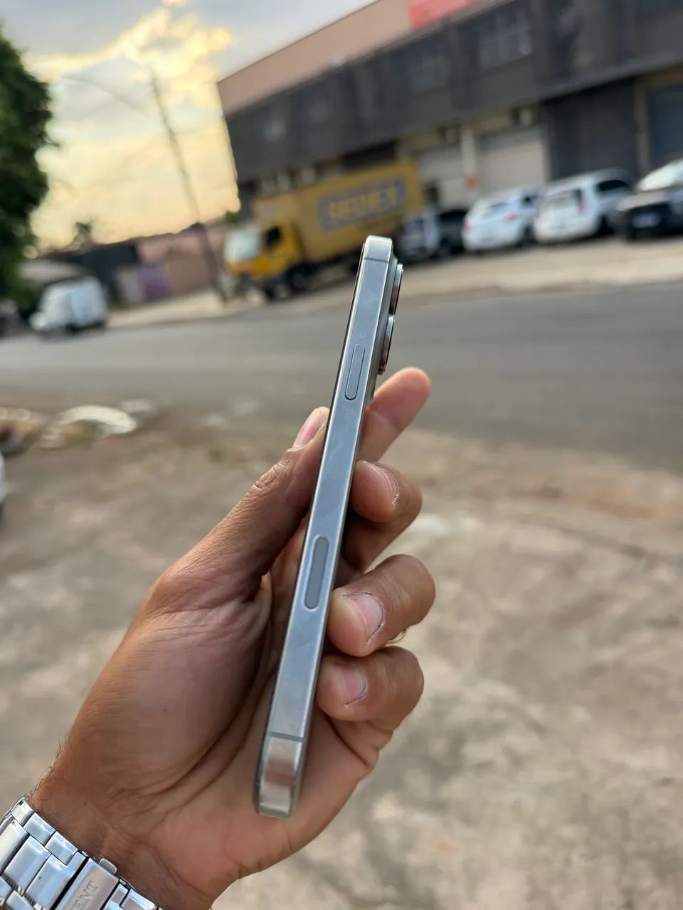 iPhone 16 Pro Max 256GB Natural - Foto 2