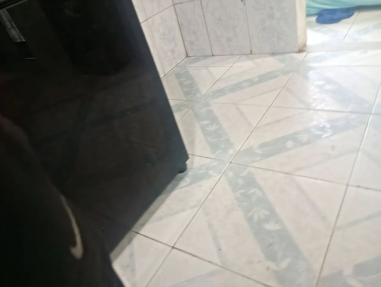 Vendo tampão da mala Onix 2014 - Foto 3