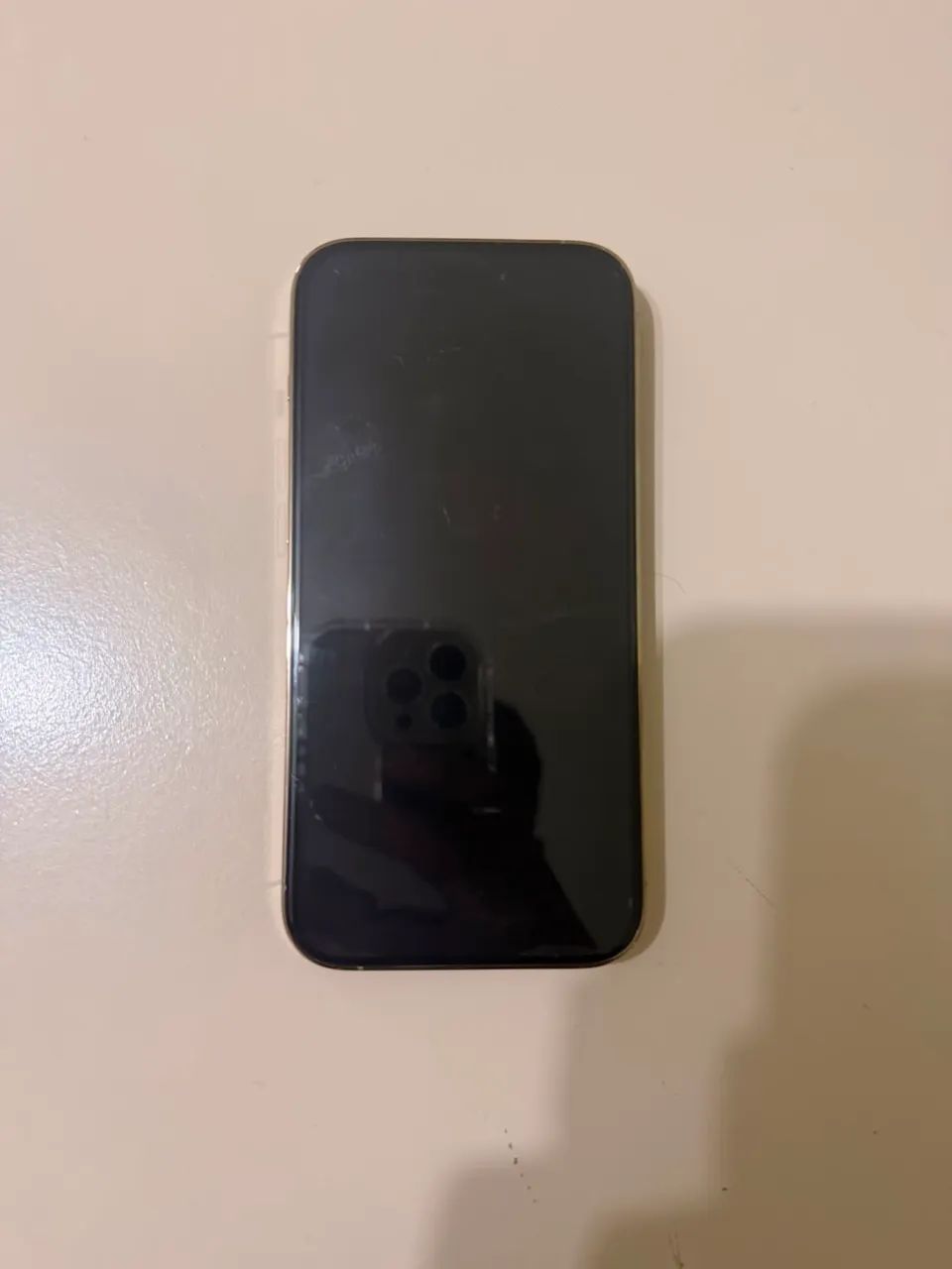 Vendo celular, iphone 14pro 80% de bateria  - Foto 2