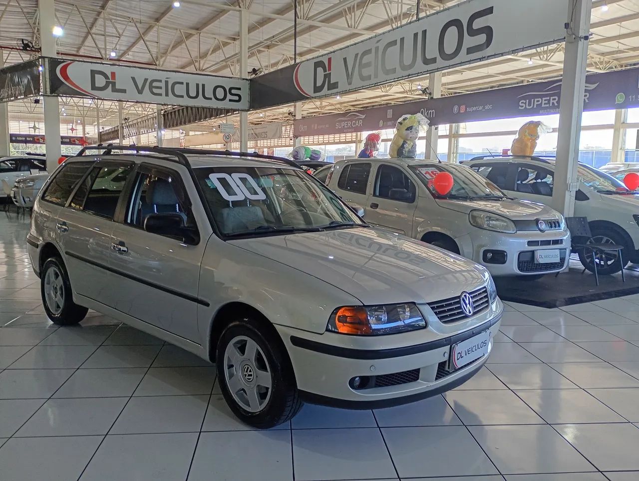 Volkswagen Parati 1000 MI 16V 2P E 4P 2000