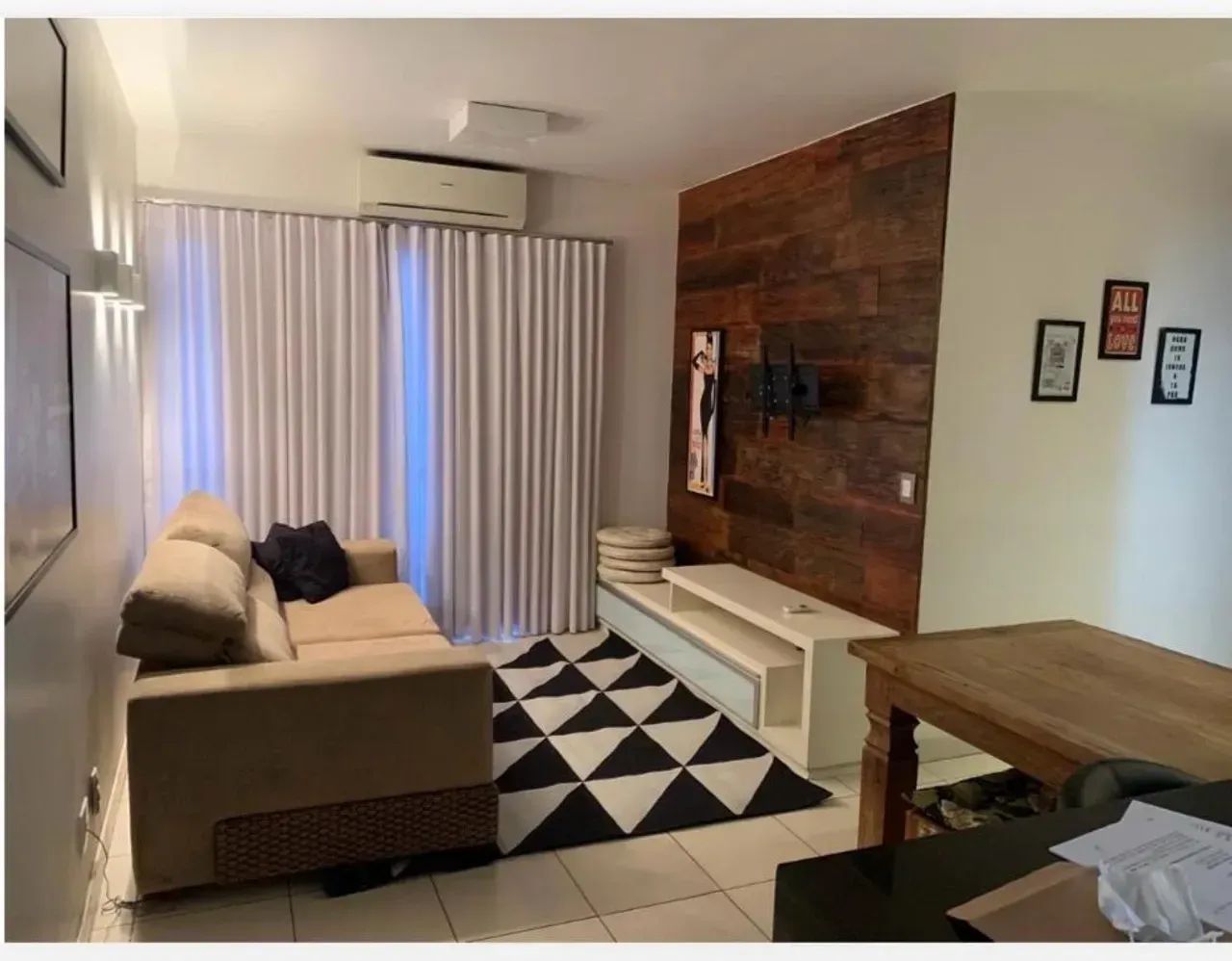 Apto 2 Quartos Mobiliado decorado incluso condominio e iptu.no Setor Oeste