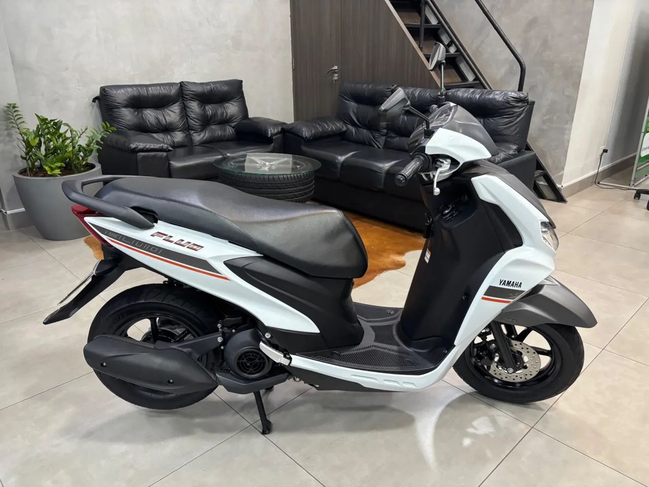 Yamaha FLUO 125 ABS - Foto 4
