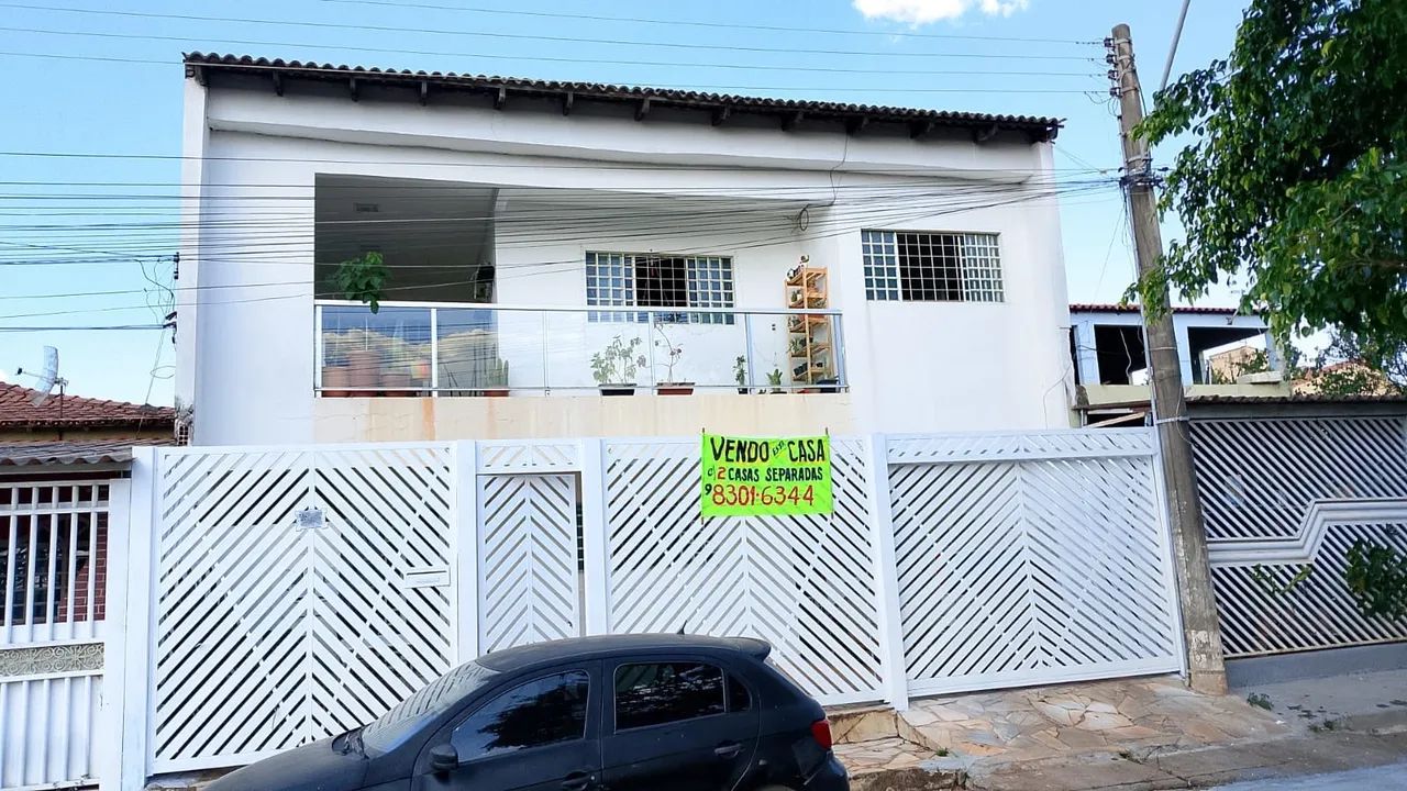 Vendo casa de ótima construção