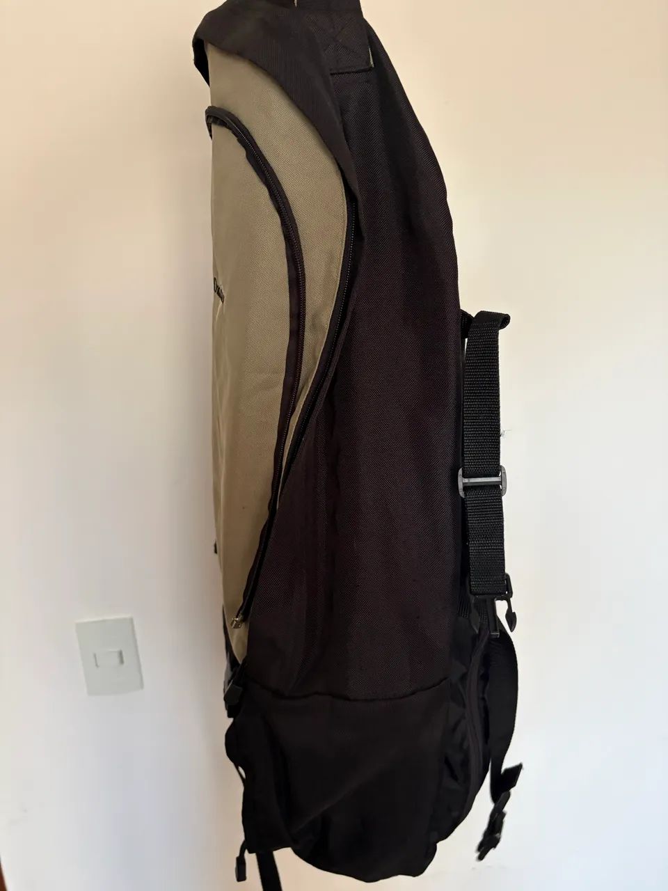 Vendo Mochila outdoors Wanderer excelente estado  - Foto 3