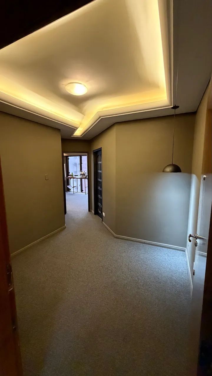 ESCRITÓRIO ALTO PADRÃO - COMPLETO E MOBILIADO NO MELHOR PONTO DE MARINGÁ. - Foto 5