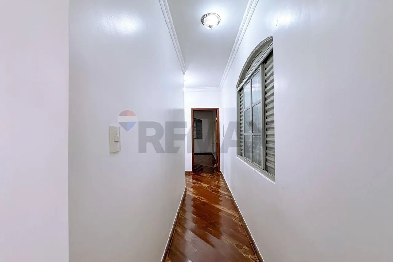 Casa Monumental com 656m² e pomar privativo - Foto 4