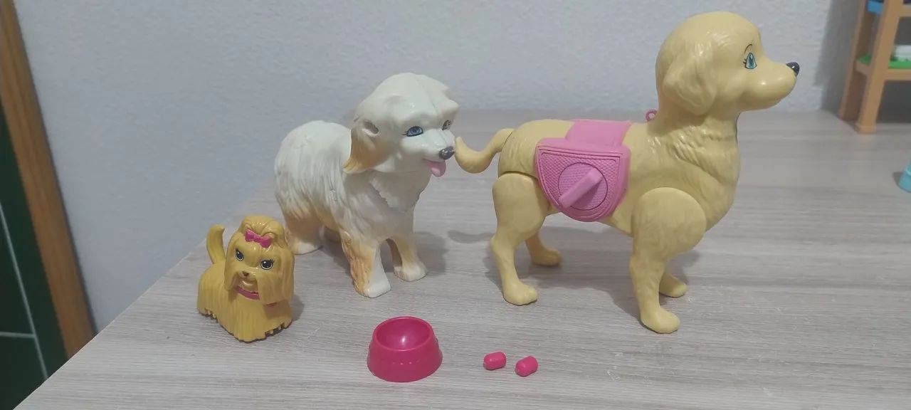 Lote pets originais da Barbie, caminha e cachorros. - Foto 3