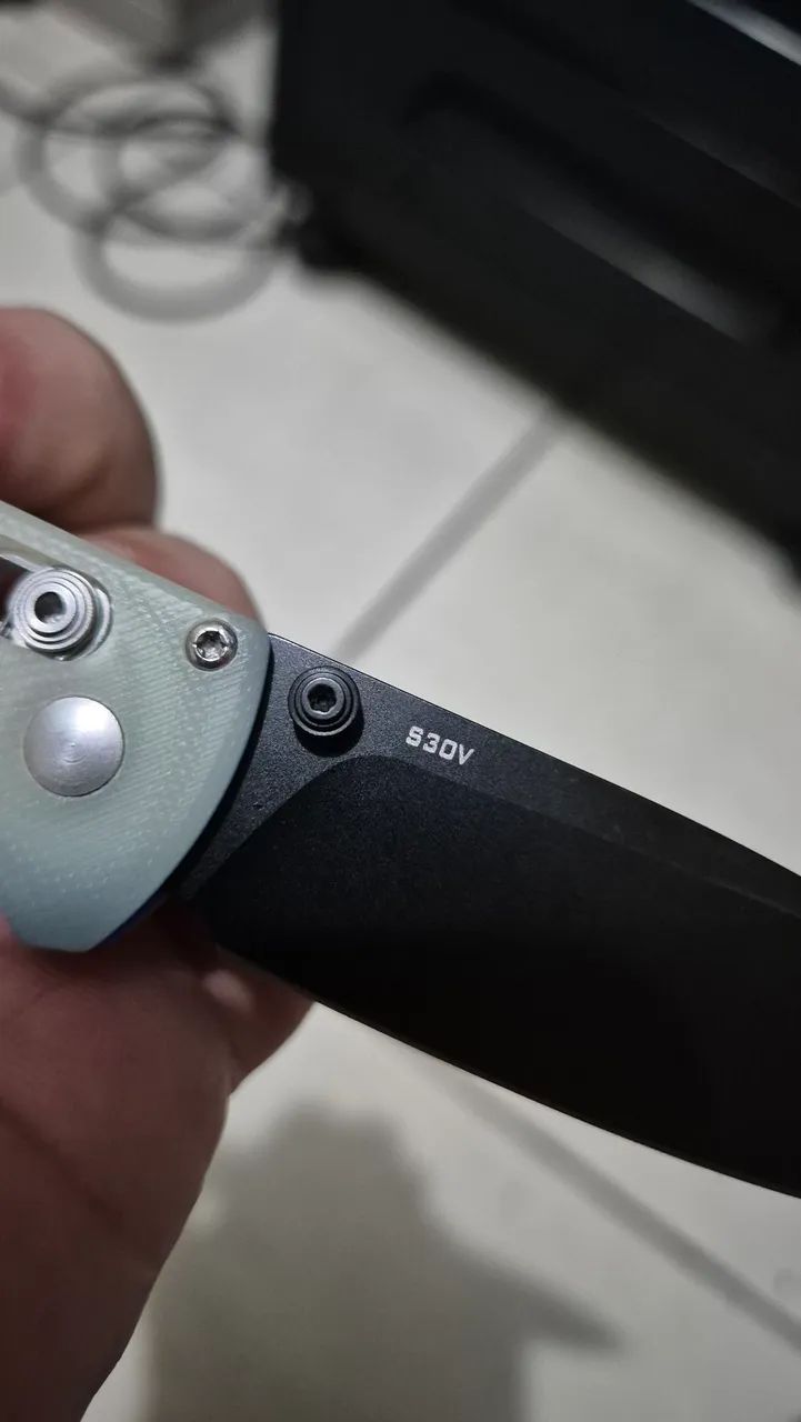 Canivete BENCHMADE Bugout  - Foto 3