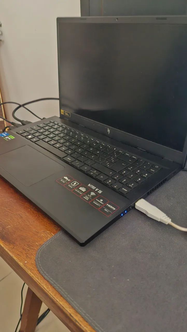 Notebook nitro v15 - Foto 5