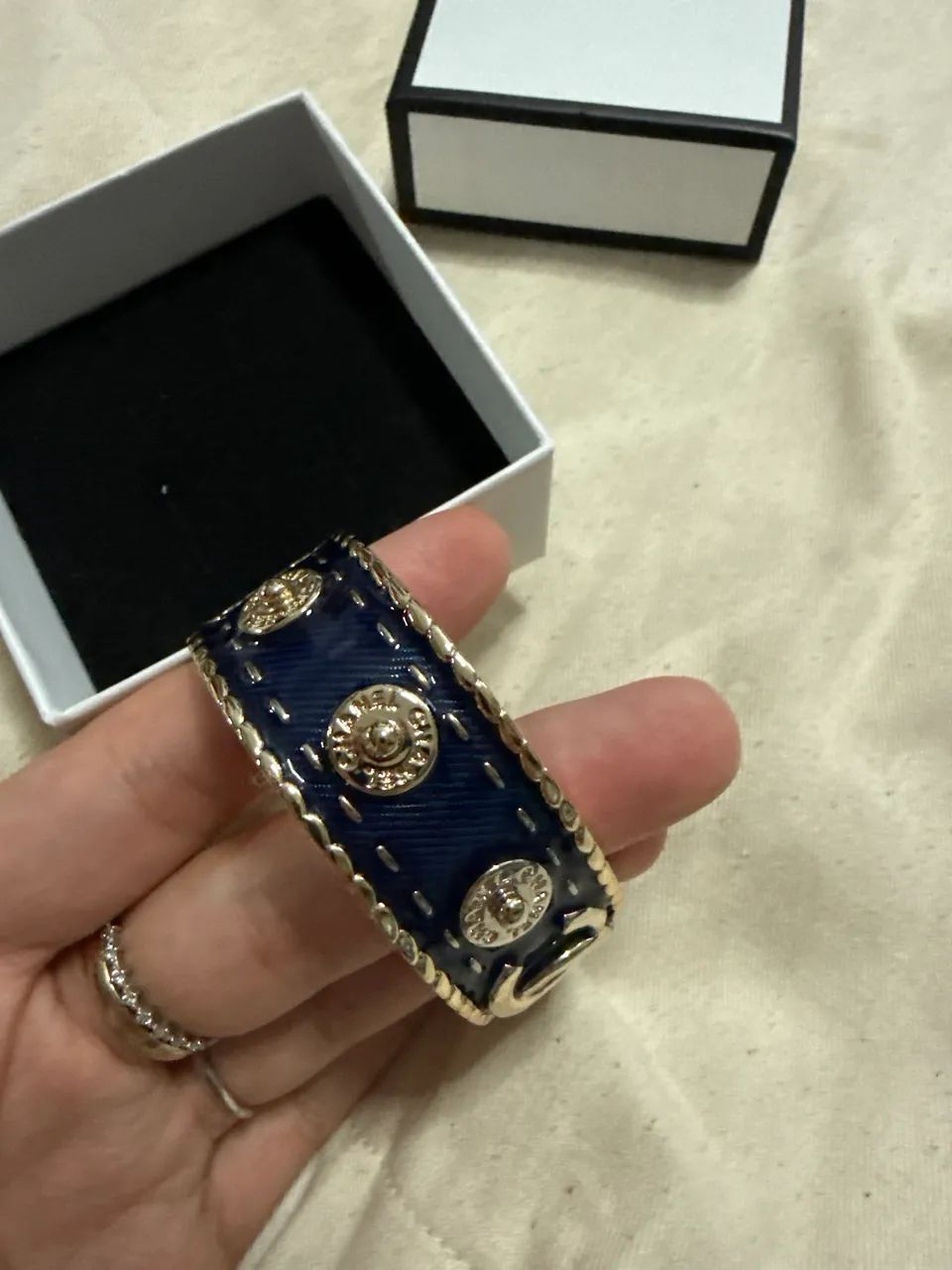 Pulseira Chanel usada uma vez  - Foto 3