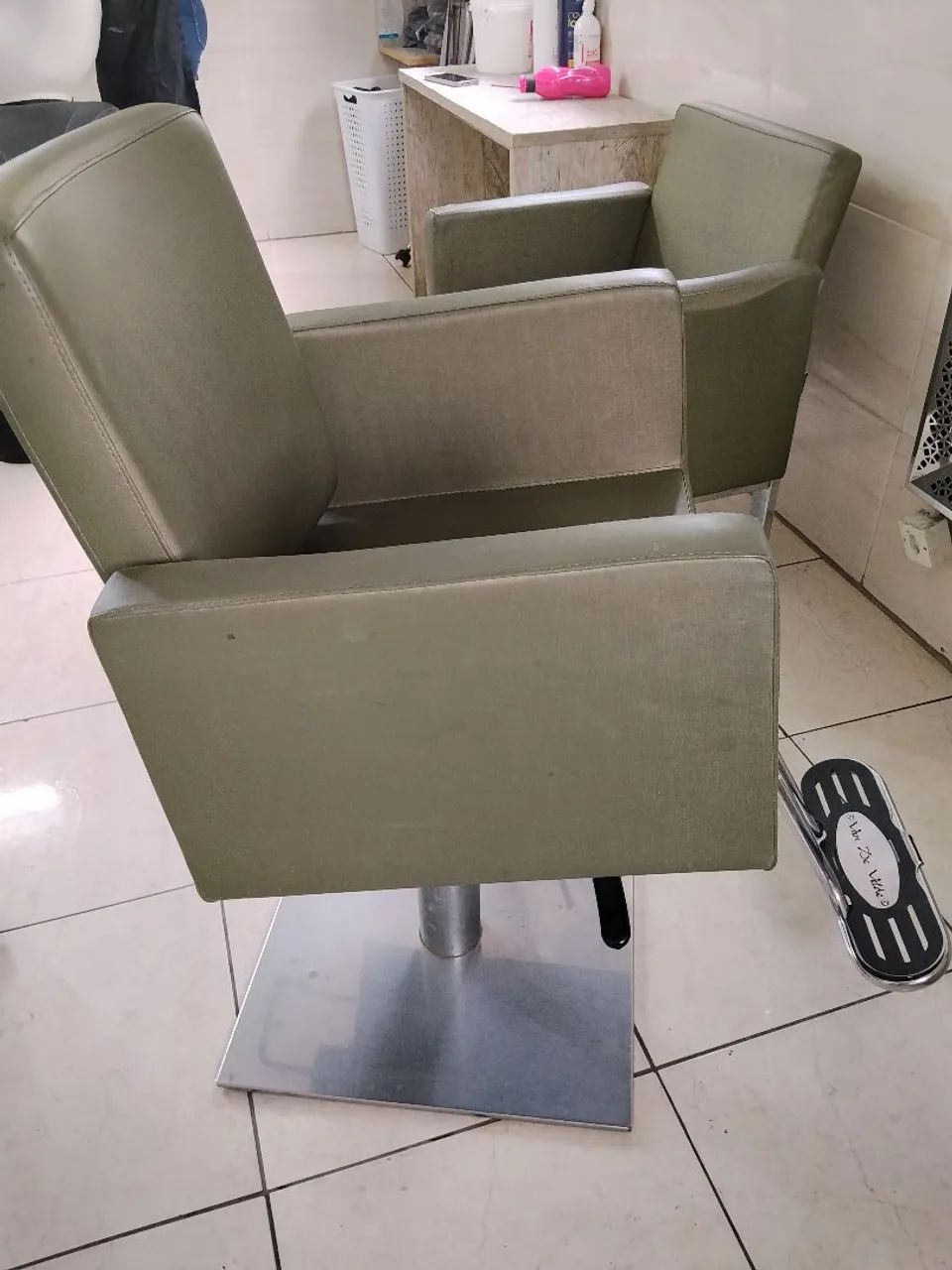 Móveis salão van de velde usado - Foto 3