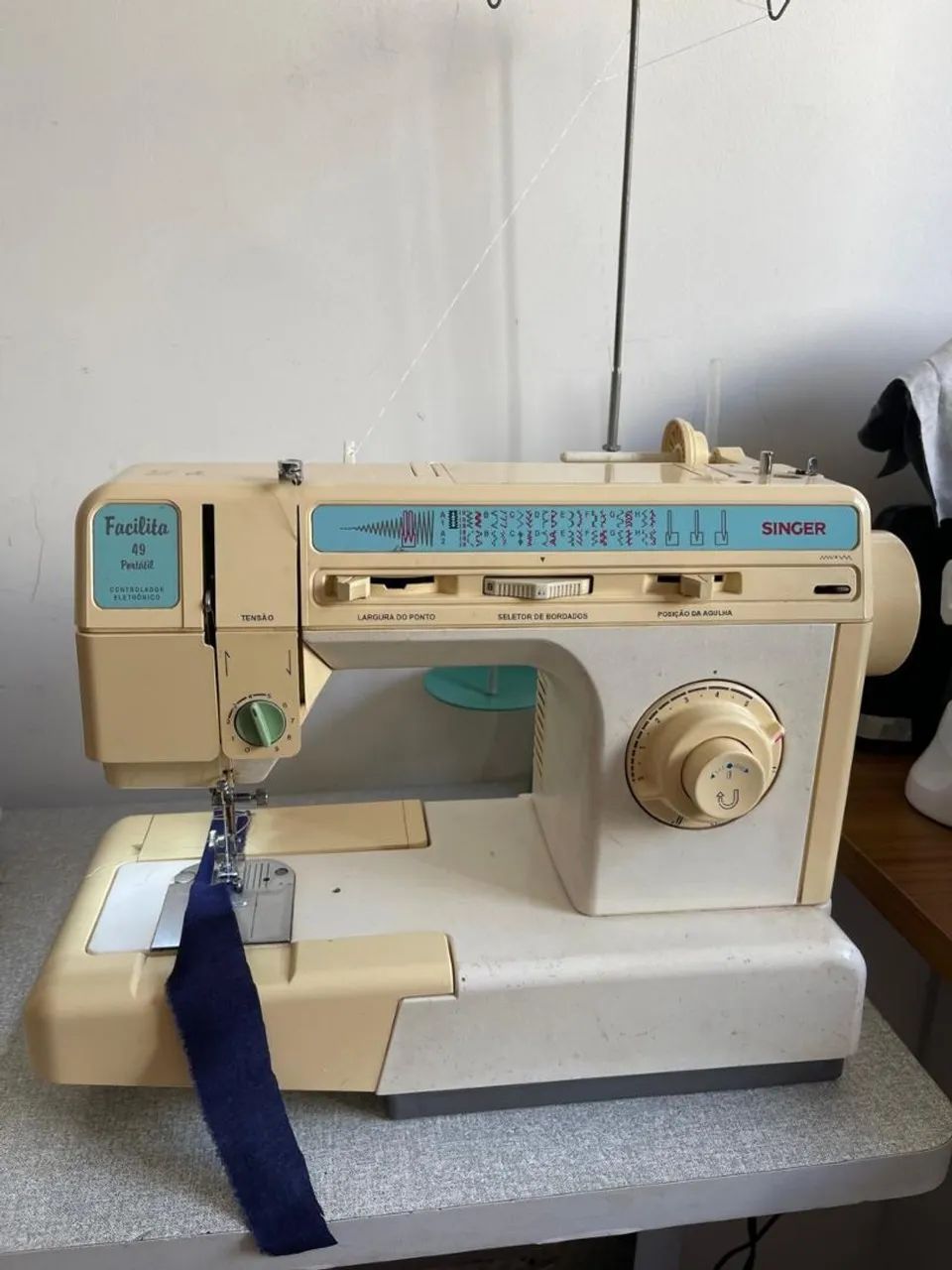 MÁQUINA DE COSTURA SINGER - Foto 3
