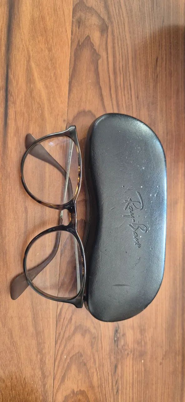 Armações de óculos Rayban e Armani - Foto 3