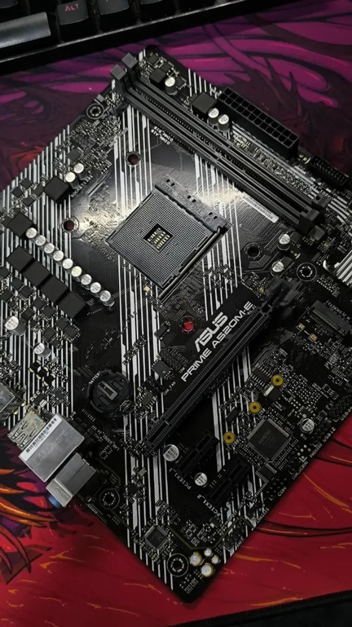 Placa Mãe ASUS Prime A520M-E AM4 DDR4 M.2 - Com Espelho
