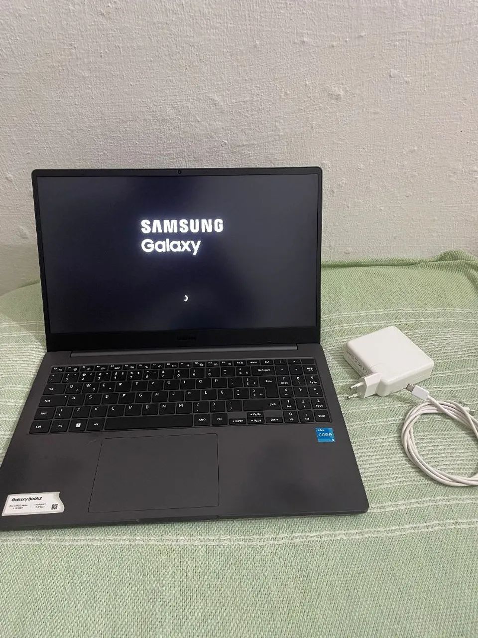 Notebook Galaxy book 2  - Foto 2