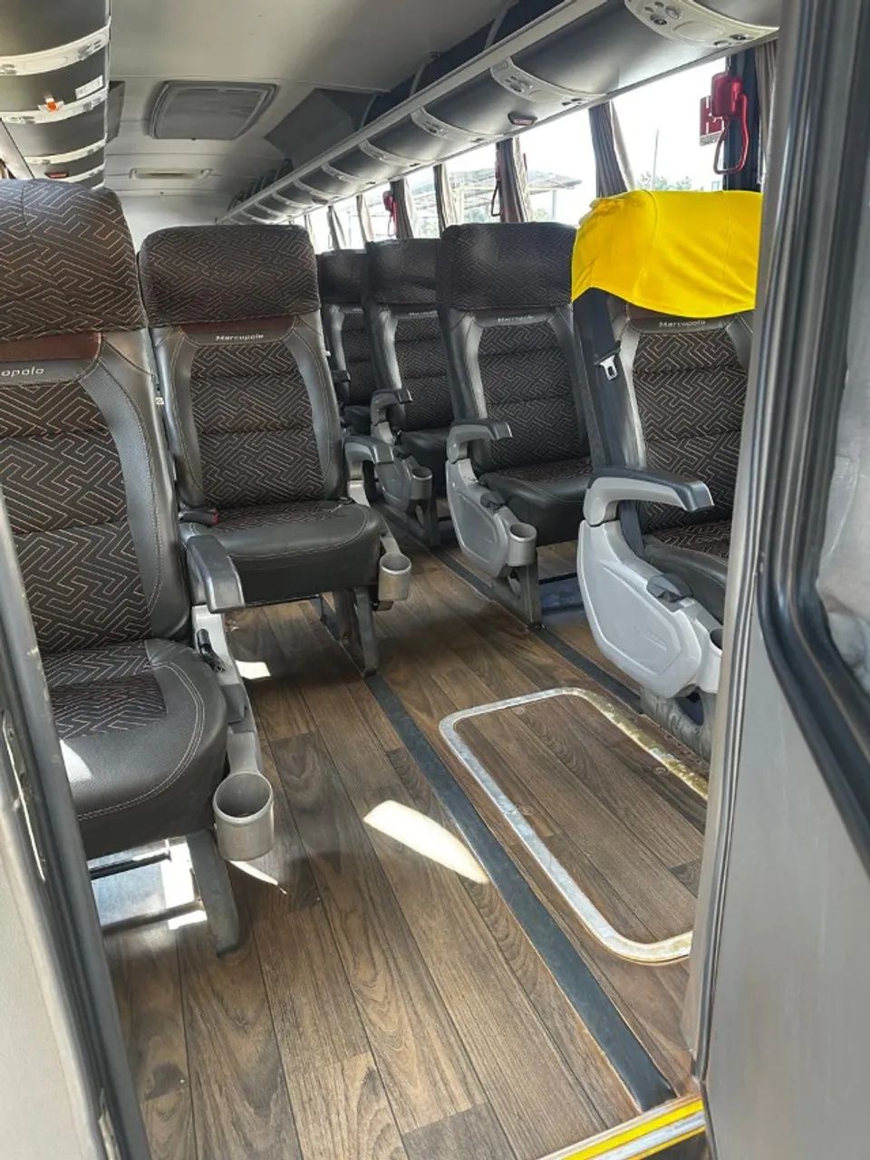 Ônibus Volkswagen Mpolo Ideale 2023/2024 - Foto 9