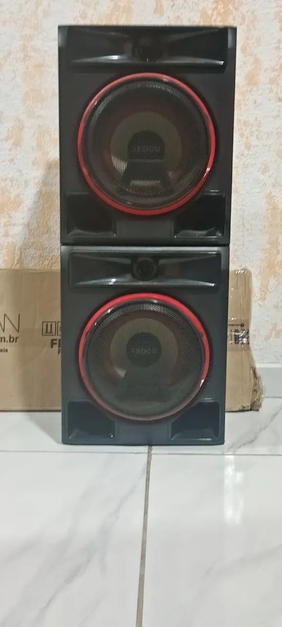 Caixa acústica LG nova 