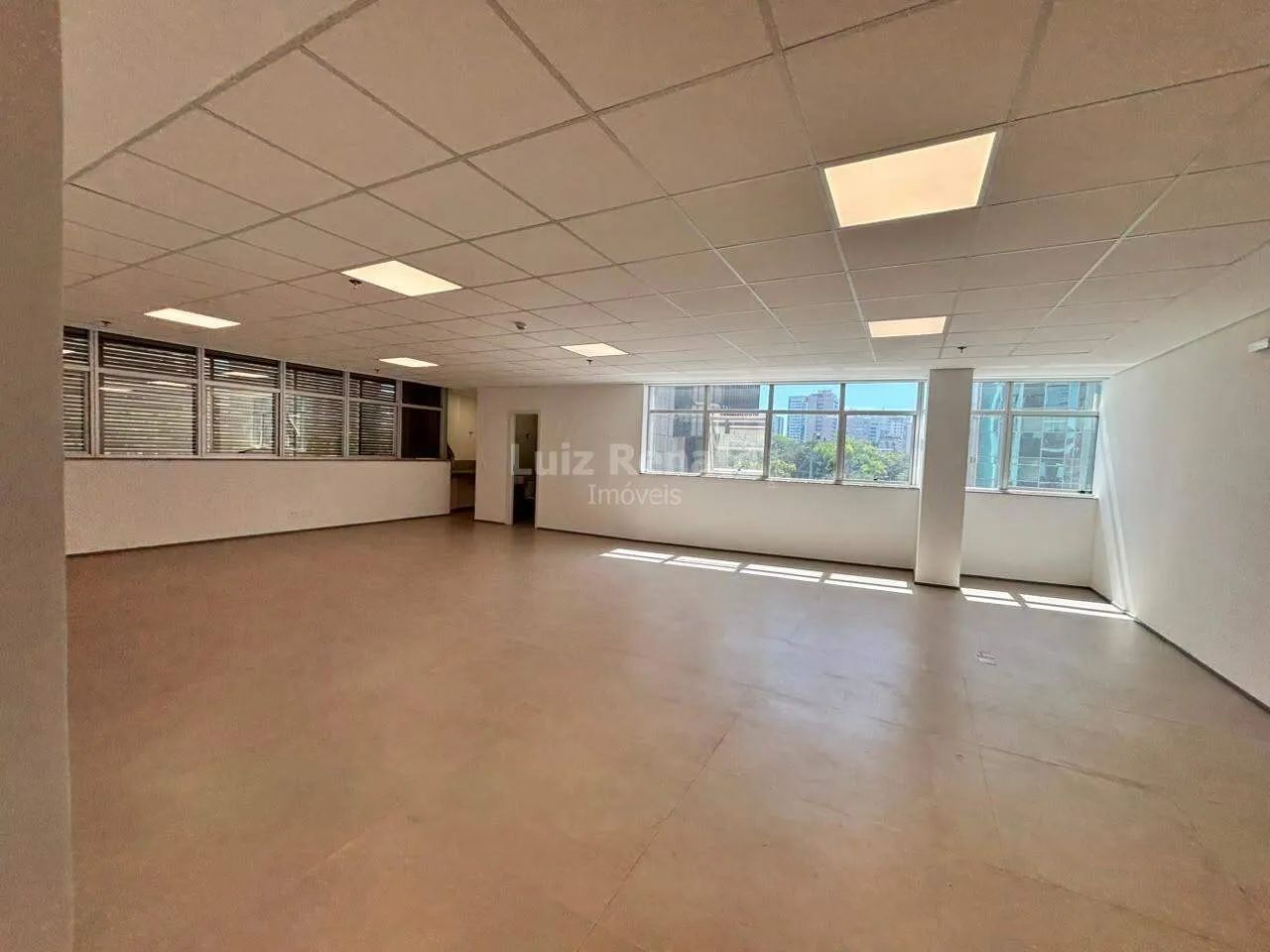 Sala comercial para aluguel, 98,8m² no Santo Agostinho - Foto 5