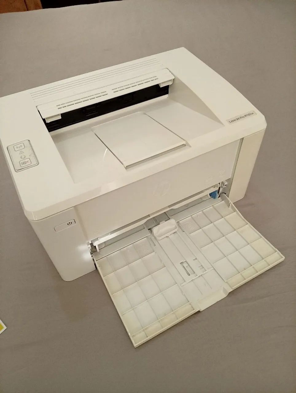 Impressora HP LaserJet Pro M102w - Foto 4