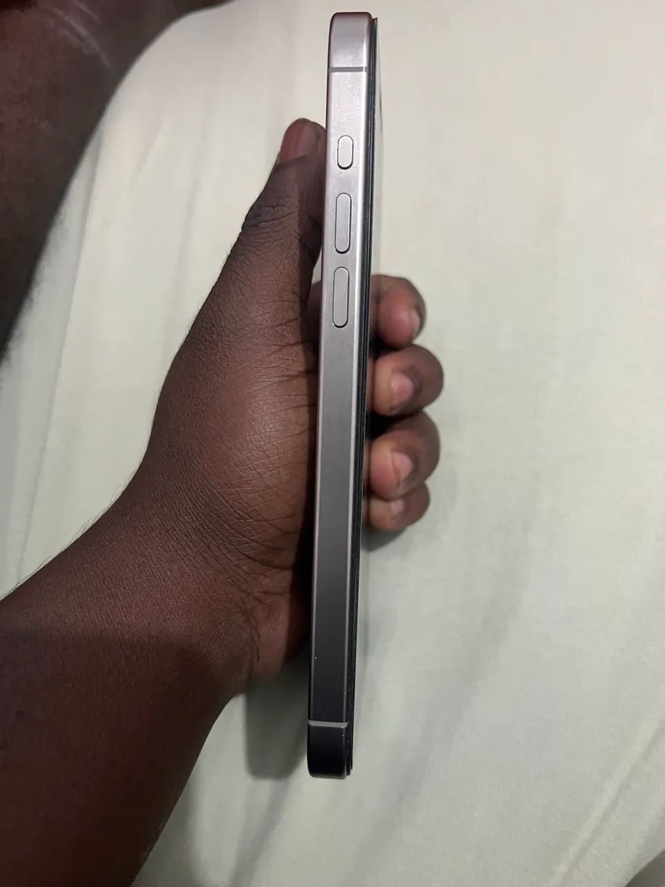 iPhone 15 Pro Max 256GB Titânio Natural - BYPASS / Wi-Fi - Impecável - Foto 2