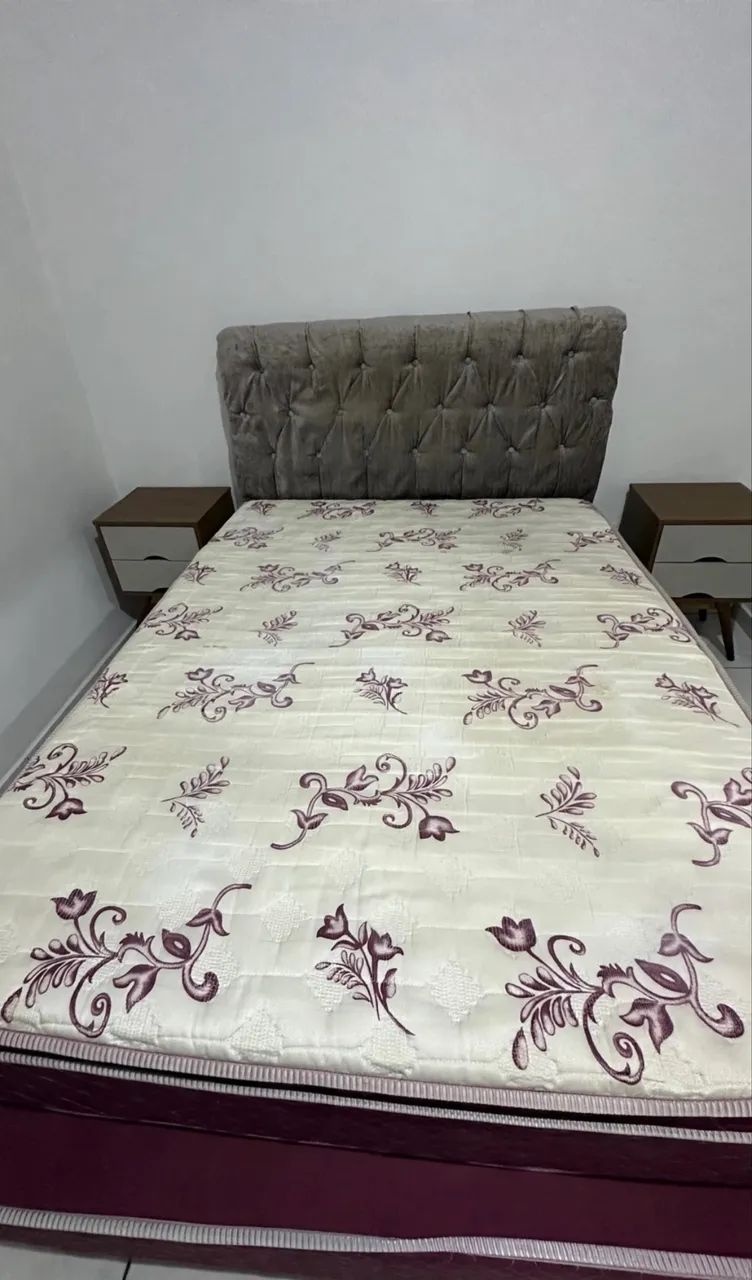 Cama box de casal com cabeceira 
