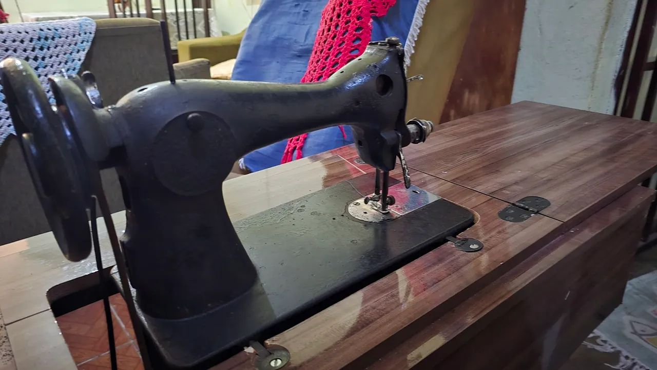 Maquina de costura  - Foto 3