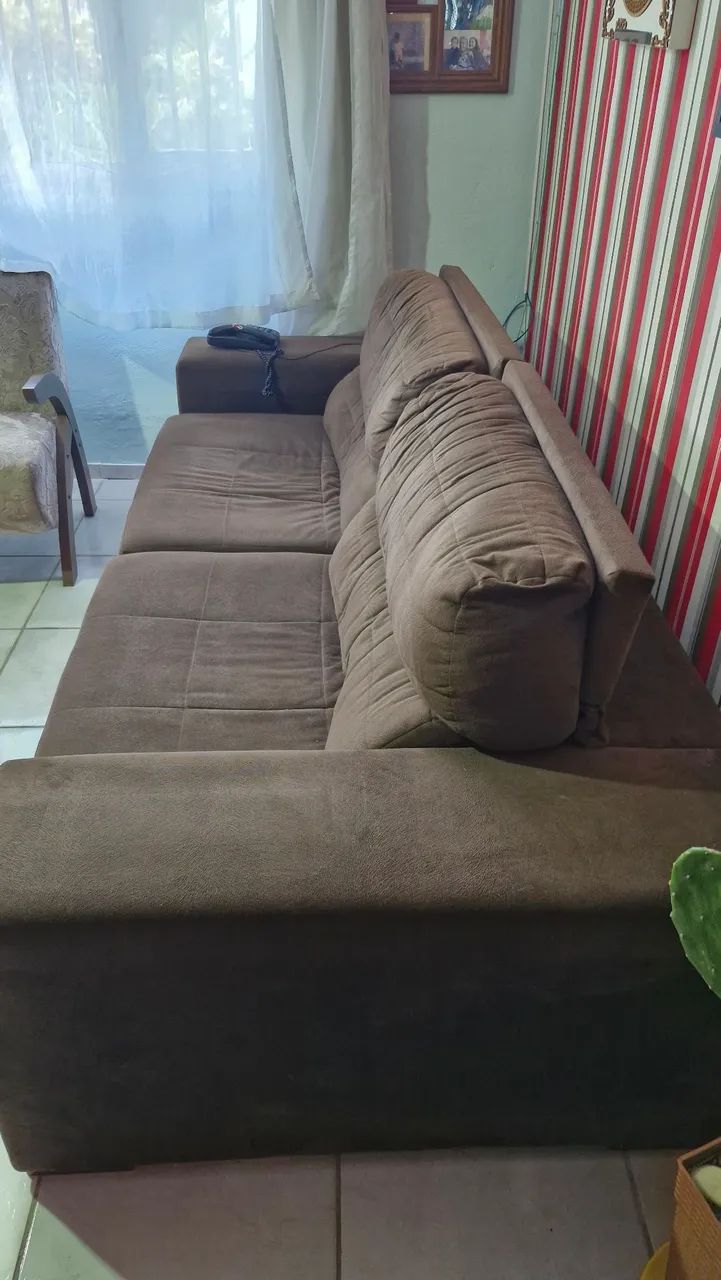 Sofá grande à venda - R$ 600 - Foto 5