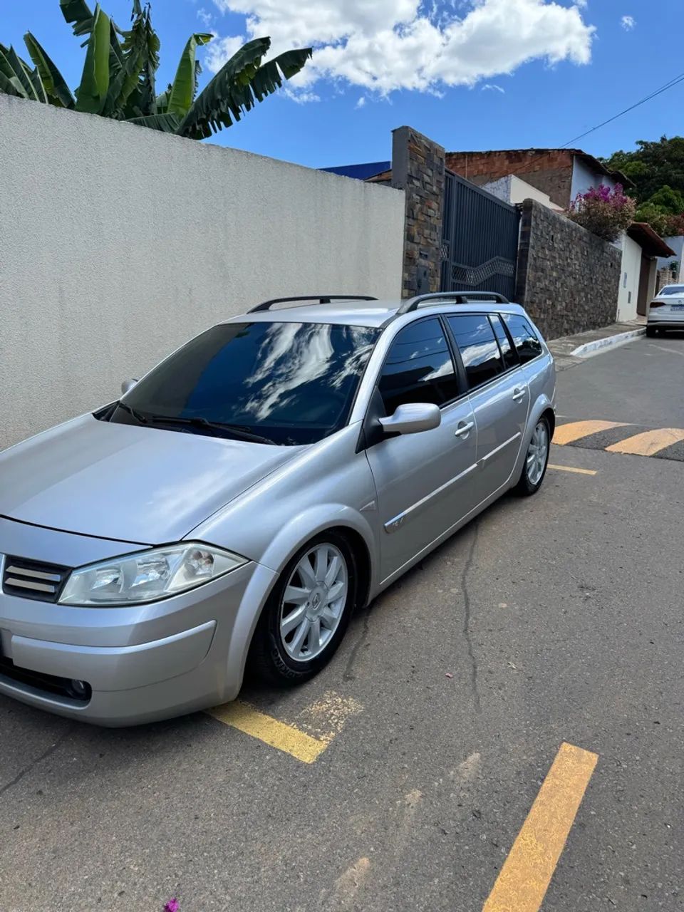 Renault Megane GRAND TOUR DYNAM. HI-FLEX 1.6 16V 2012