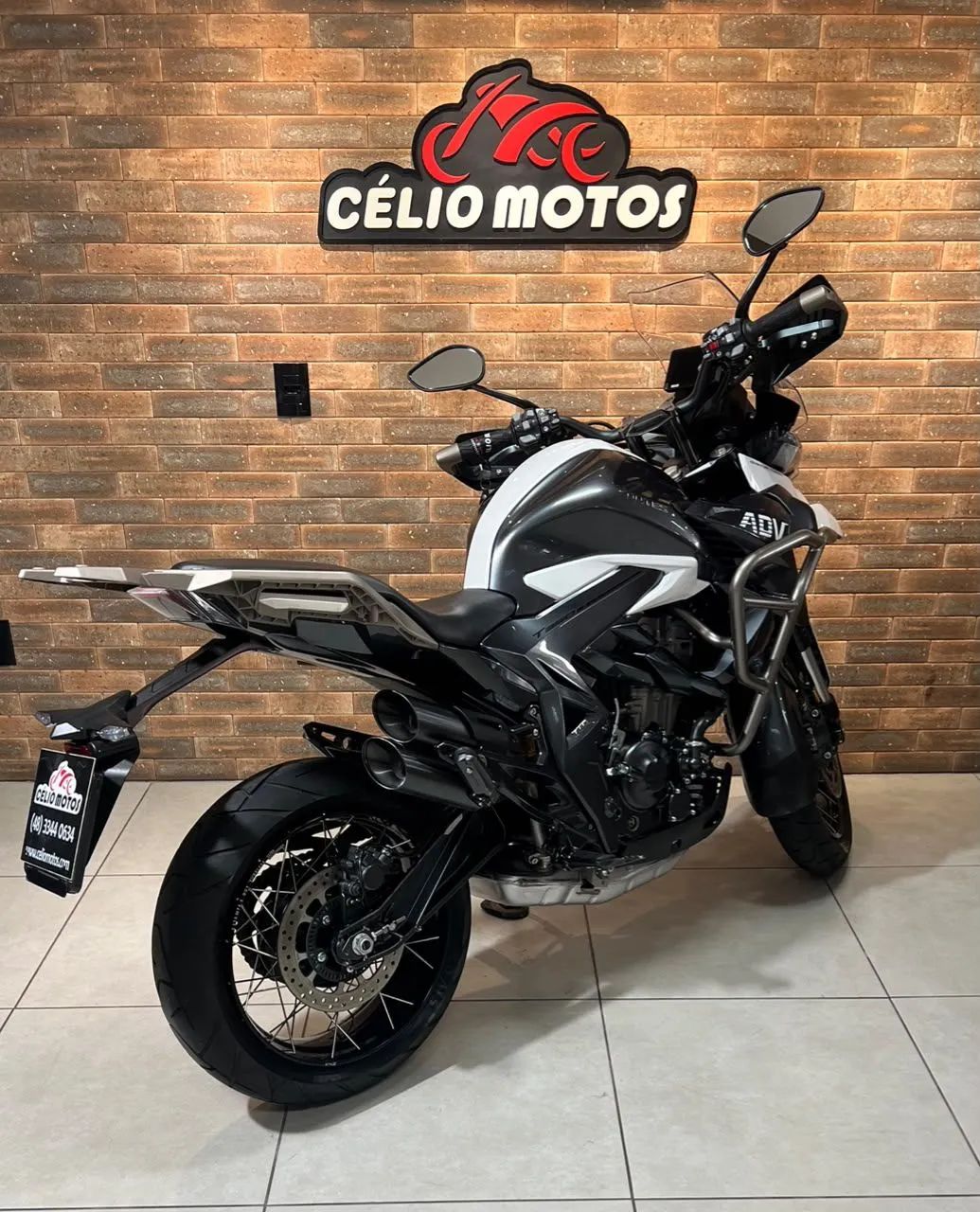 T 350 X CINZA 2026/2027 - Foto 3
