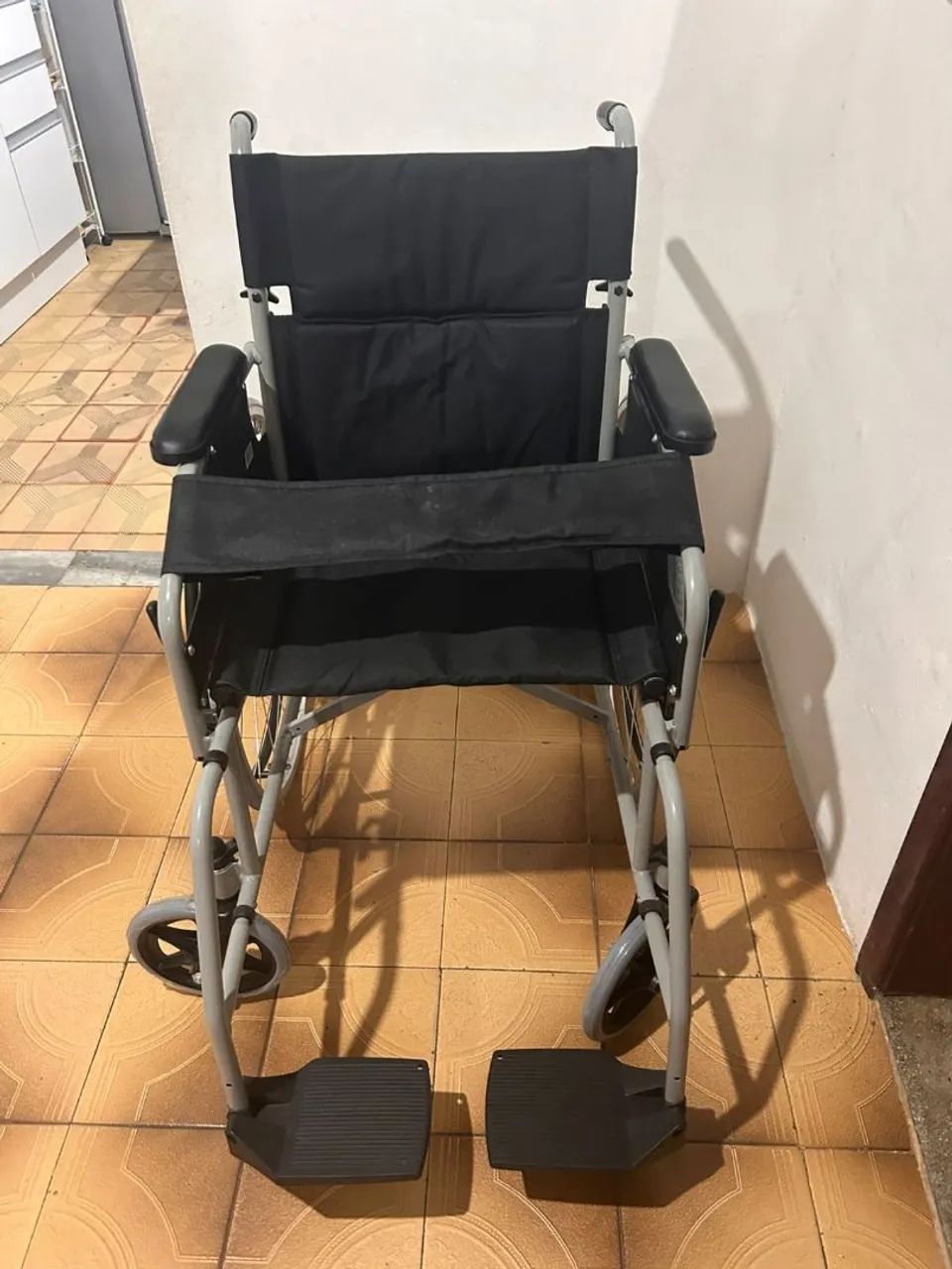 Cadeira de Rodas  - Foto 3