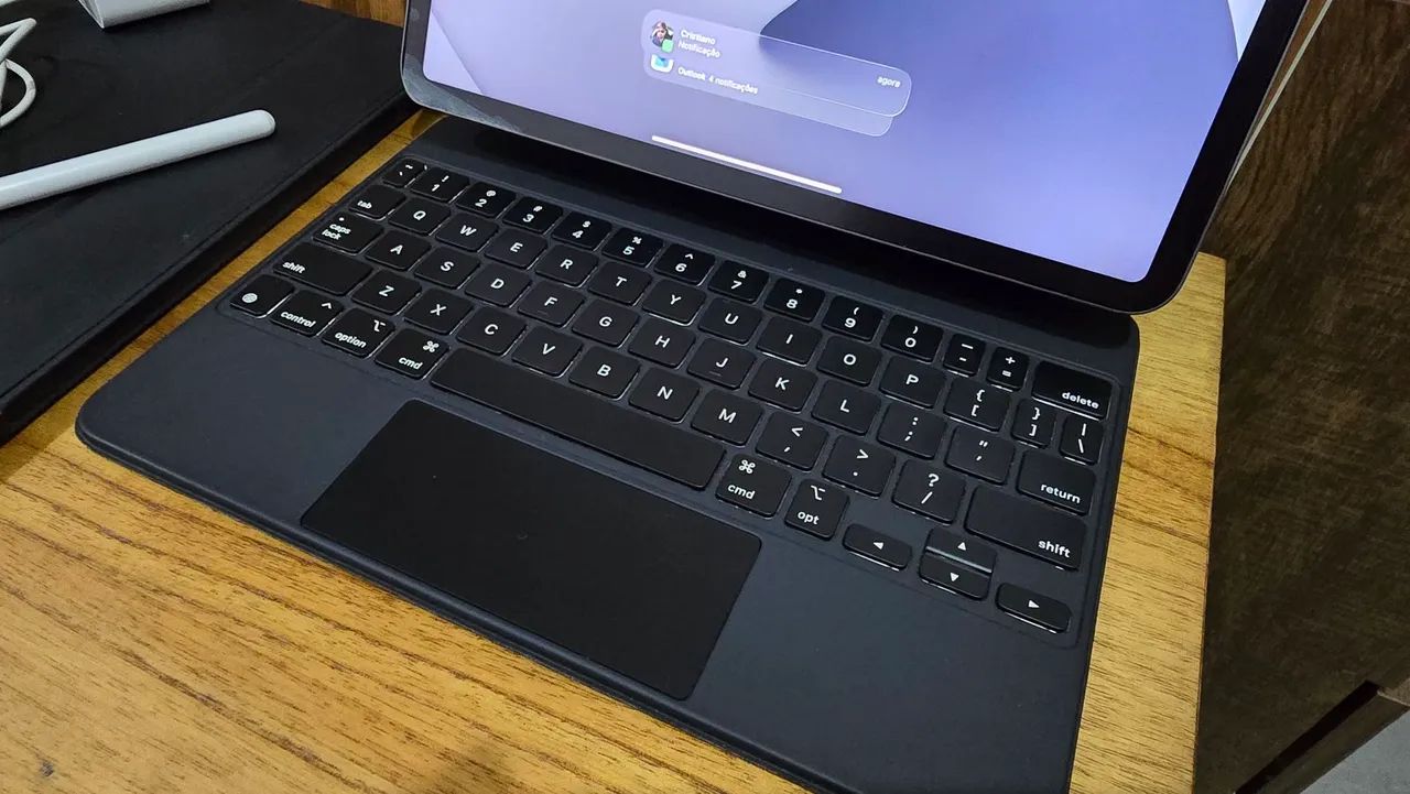 Ipad 11 pro 2ª Geração 256GB + Apple pencil + Magic Keyboard - Foto 4