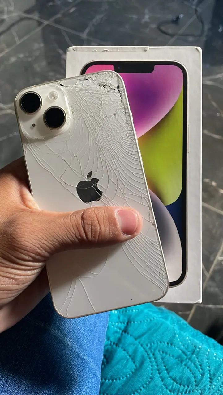iPhone 14  - Foto 2