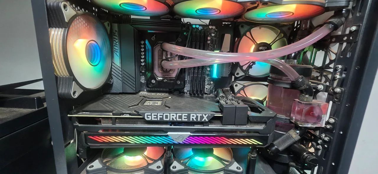 RTX 3070 ASUS ROG STRIX  - Foto 2