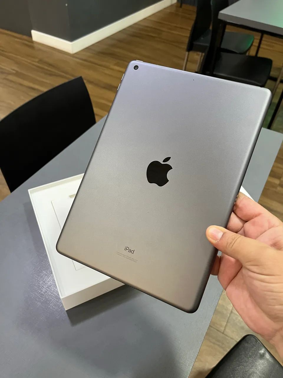 iPad 8 Seminovo Ótimo estado  - Foto 2