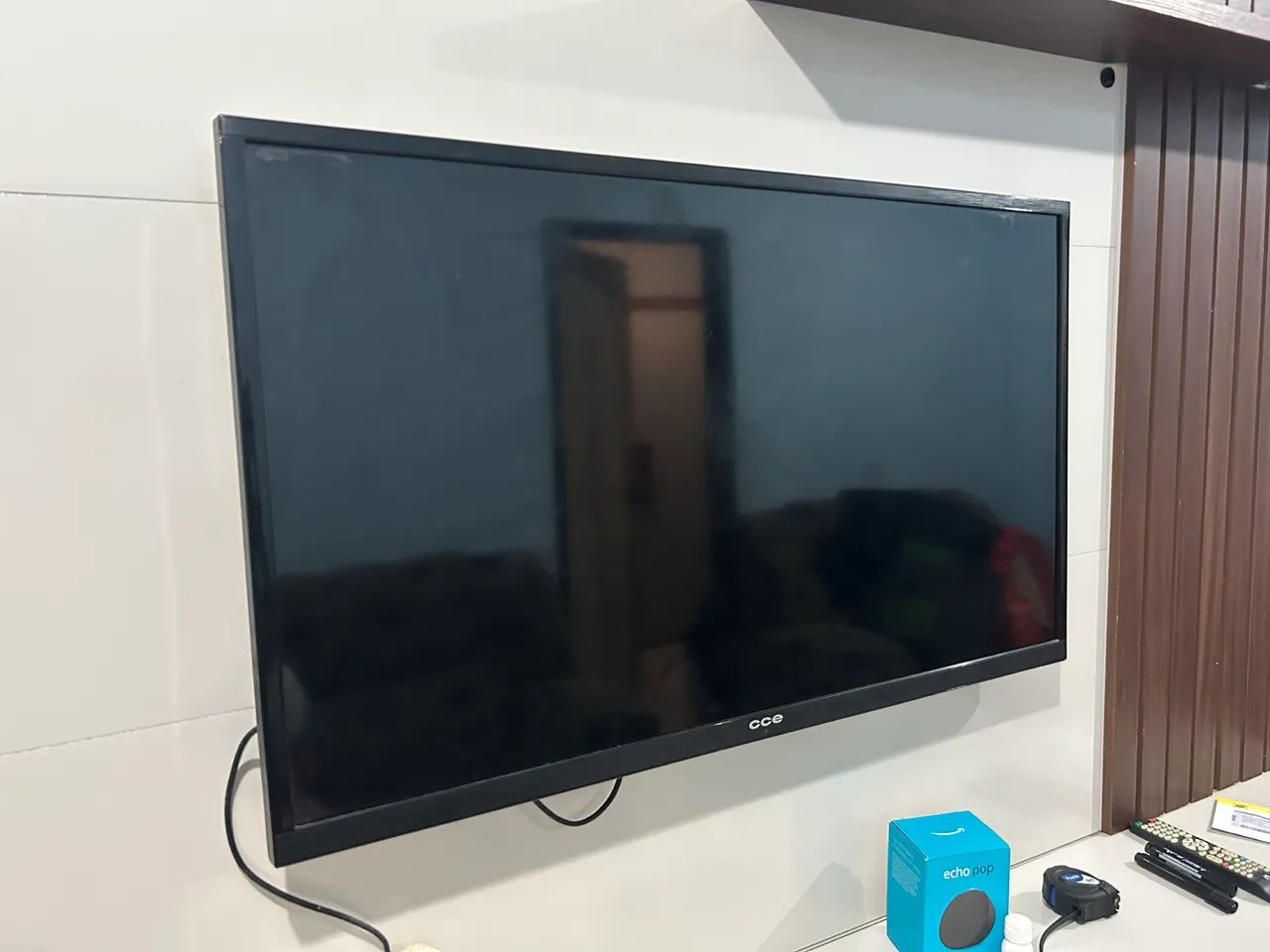 Vendo TV CCE com defeito 