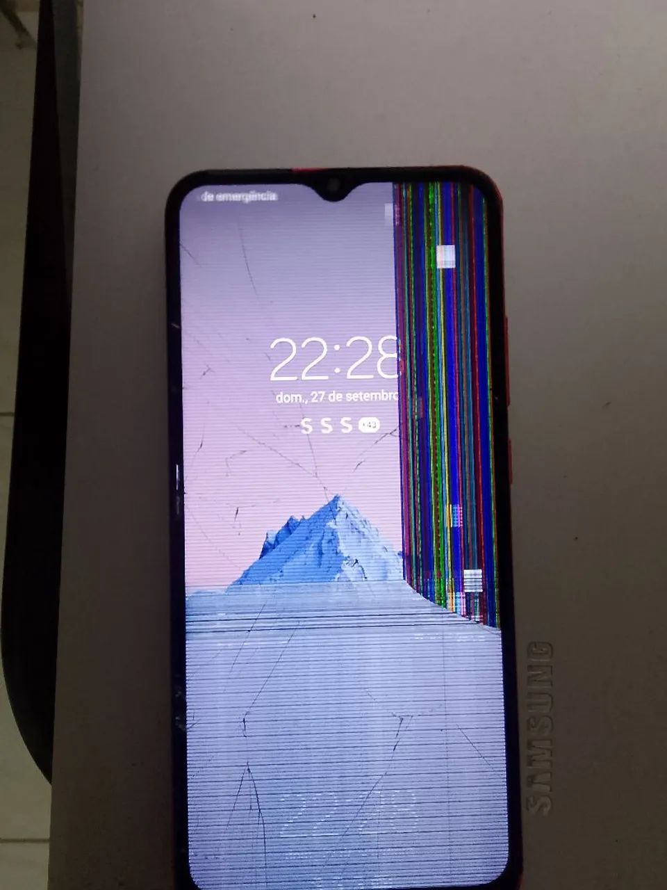 Smartphone Samsung com defeito  - Foto 2