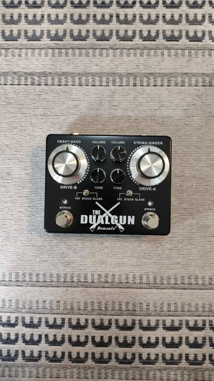 Pedal Dual Gun