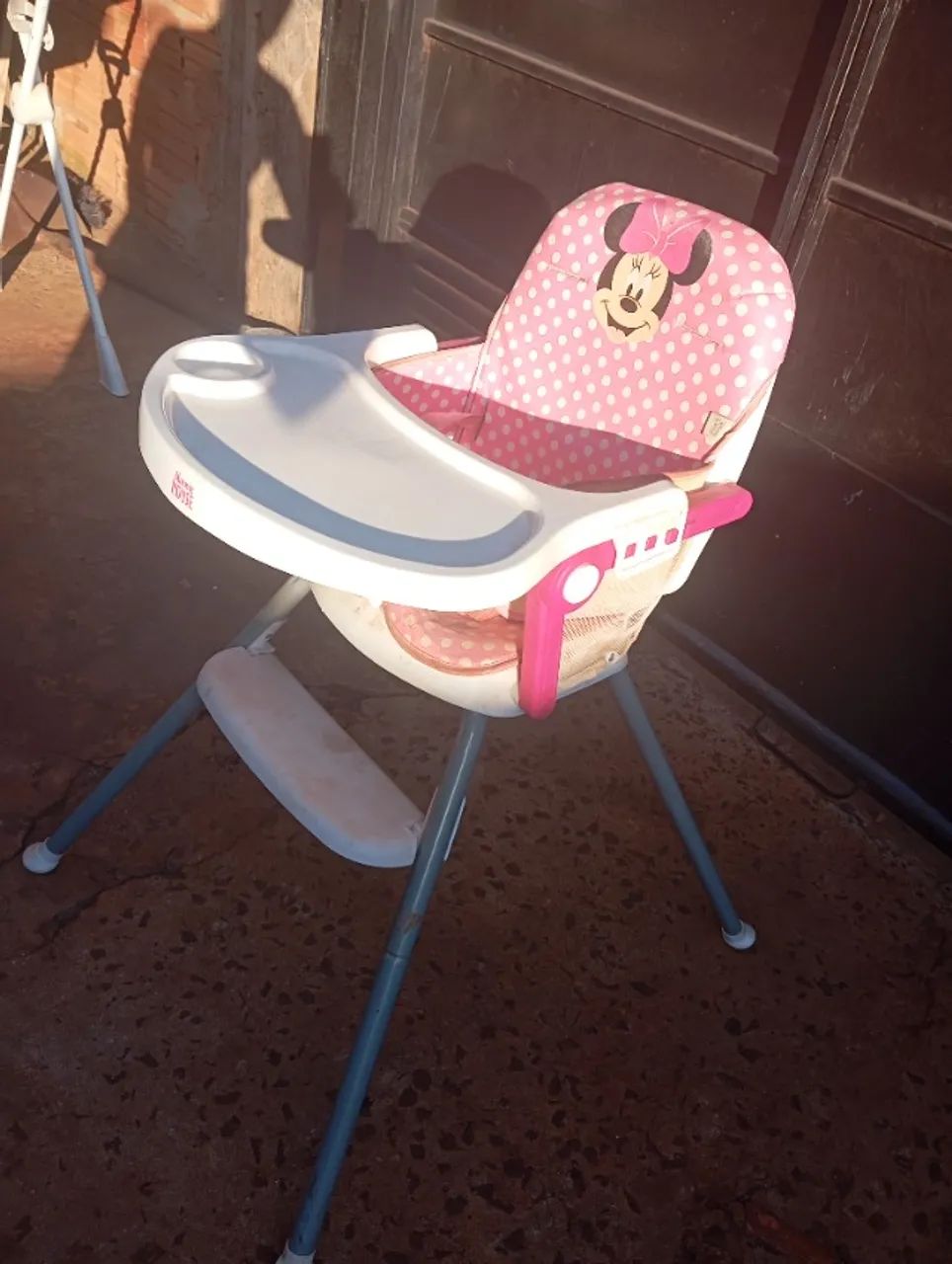 Cadeirinha de alimentação Minnie