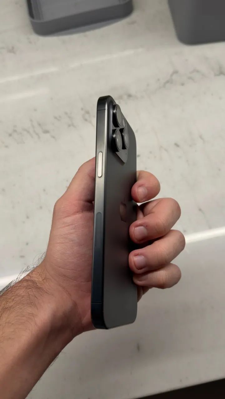 iPhone 15 Pro Max 256gb - Foto 2