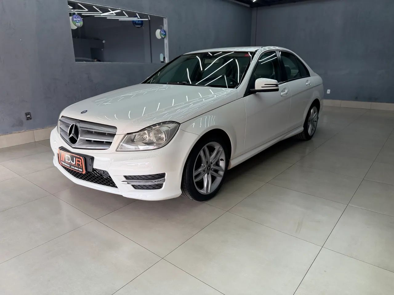 Mercedes-Benz C-180 CGI Sport 1.6 TB 16V 156cv Aut. 2014