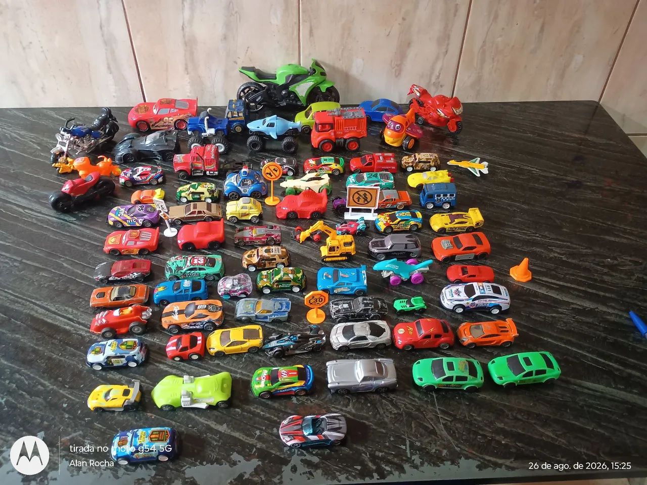 Lote de carrinhos - Foto 2