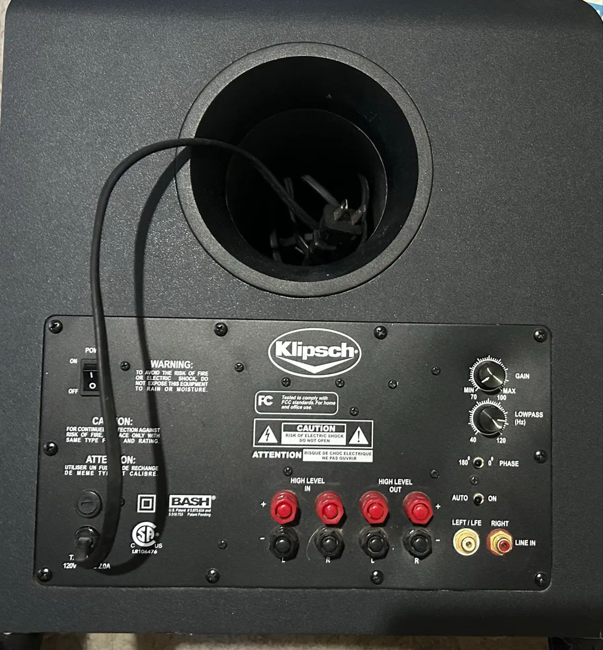 Subwoofer Klipsch 10 polegadas   Modelo LR106476