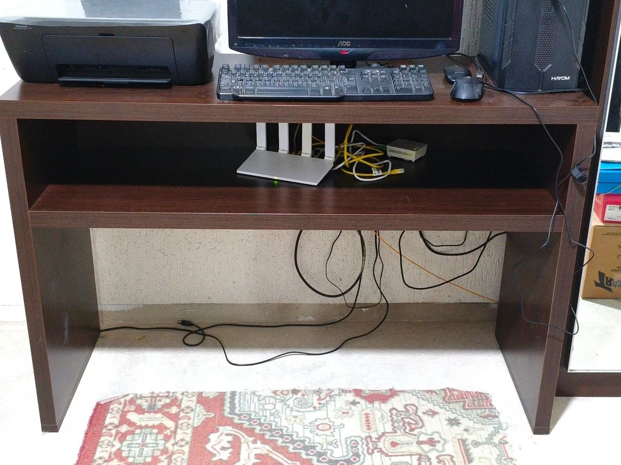 Sofa+ rack+ mesa de centro com pufes  - Foto 2