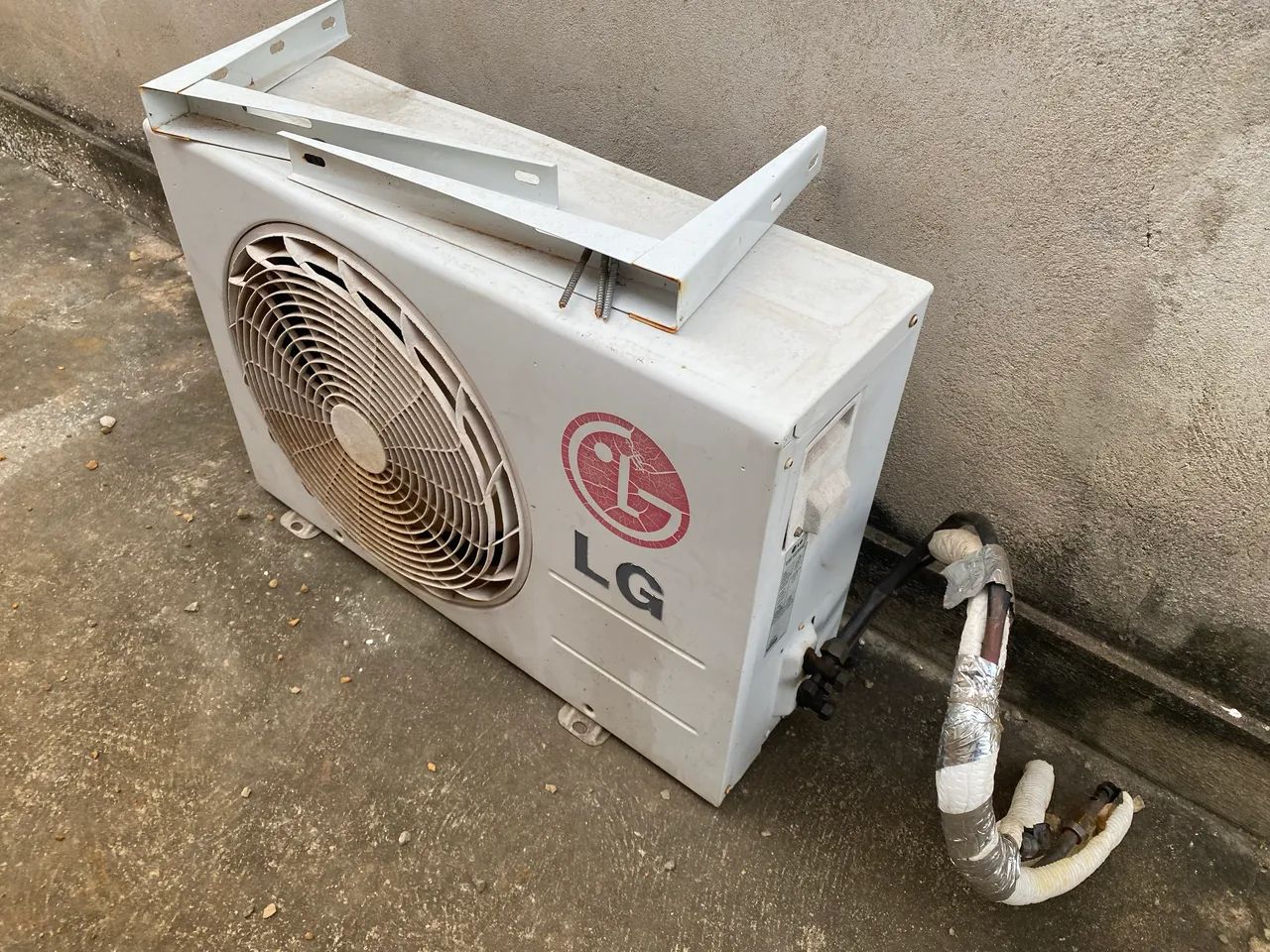 Ar-condicionado LG 12.000 BTU - Foto 2