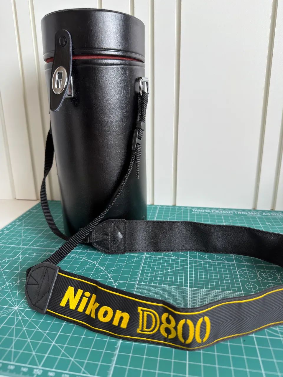 Nikon CL-45 Hard Case em couro + Alça Nikon D800 - Excelente estado - Foto 6