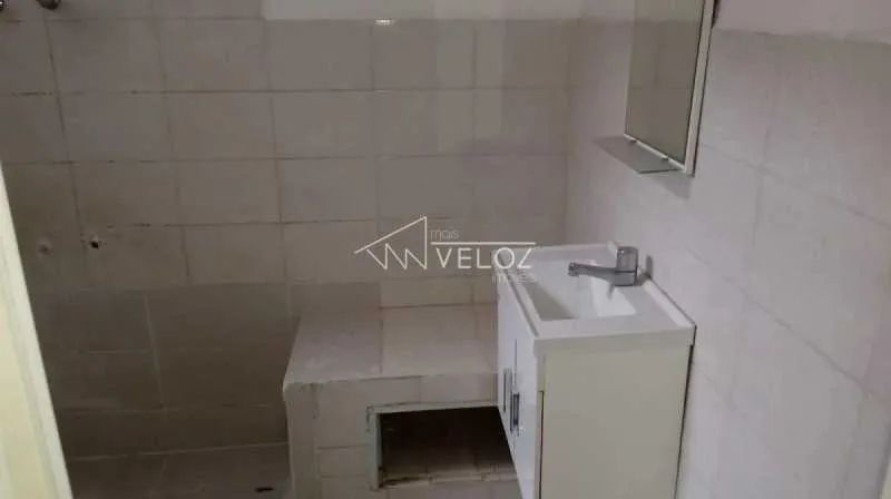 Apartamento : / Residencial / Catete 2