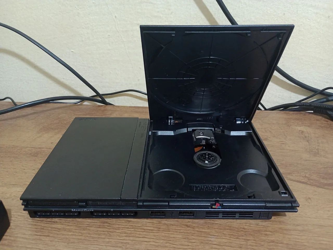 PS2 SLIM + SSD 128GB COM JOGOS LEITOR FUNCIONANDO  - Foto 2
